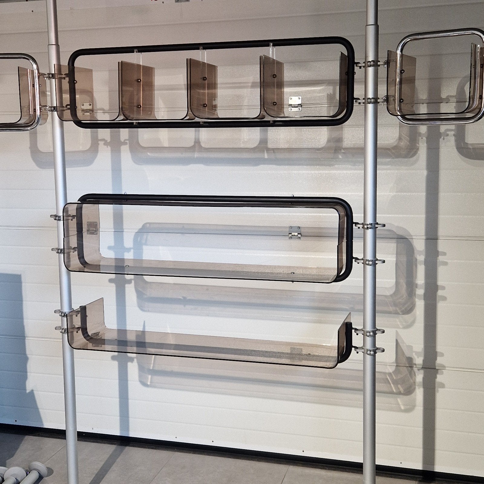 Roche bobois bibliotheek room divider , Michel ducaroy, Kunststof, Gebruikt, 200 cm of meer, Met plank(en)