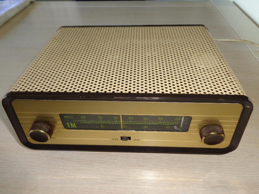 Décodeur FM stéréo BBO855 - MBLE, Manufacture Belgium..., Enlèvement ou Envoi, Utilisé, Stéréo, Autres marques