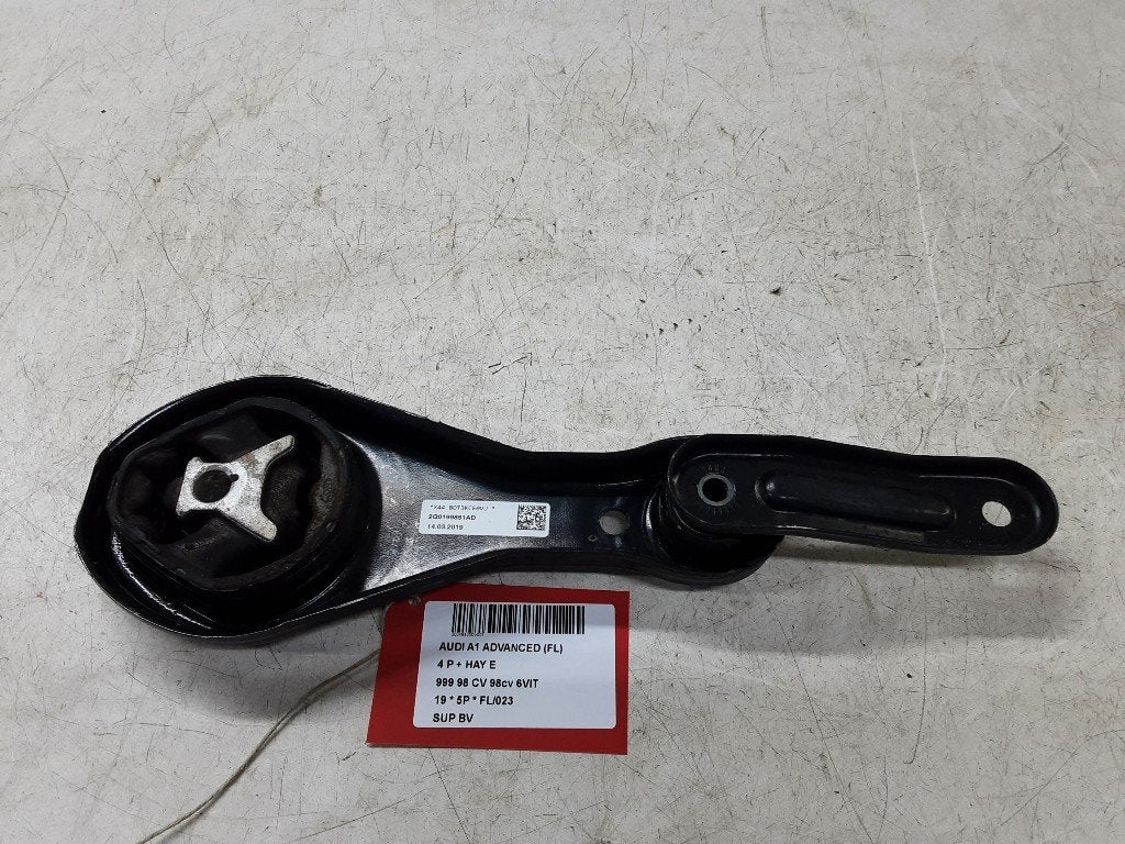 SUPPORT BOITE DE VITESSES A1 Sportback (GBA) (2Q0199851AD), Mevr. I. Hauben, Audi, Utilisé, Rue de l'Espoir 34 34
4030  GRIVEGNÉE, BE