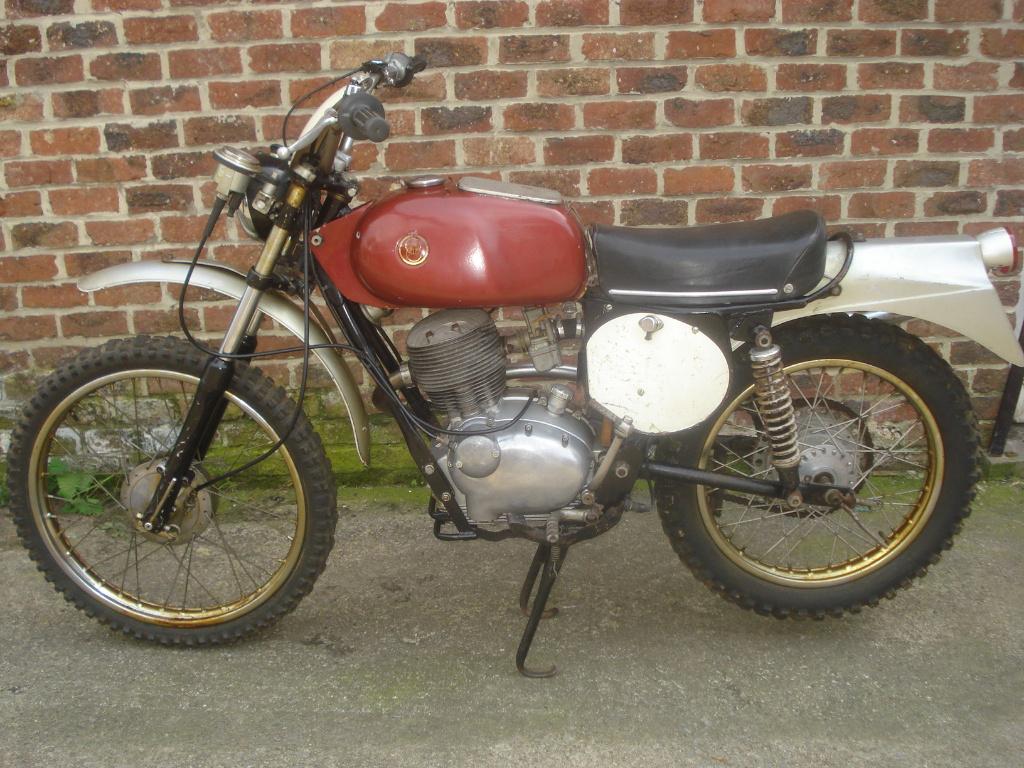 GILERA 125-5V Regolarita Competizione 1969, Motos, Occasion, 125 cm³, Particulier, Enduro