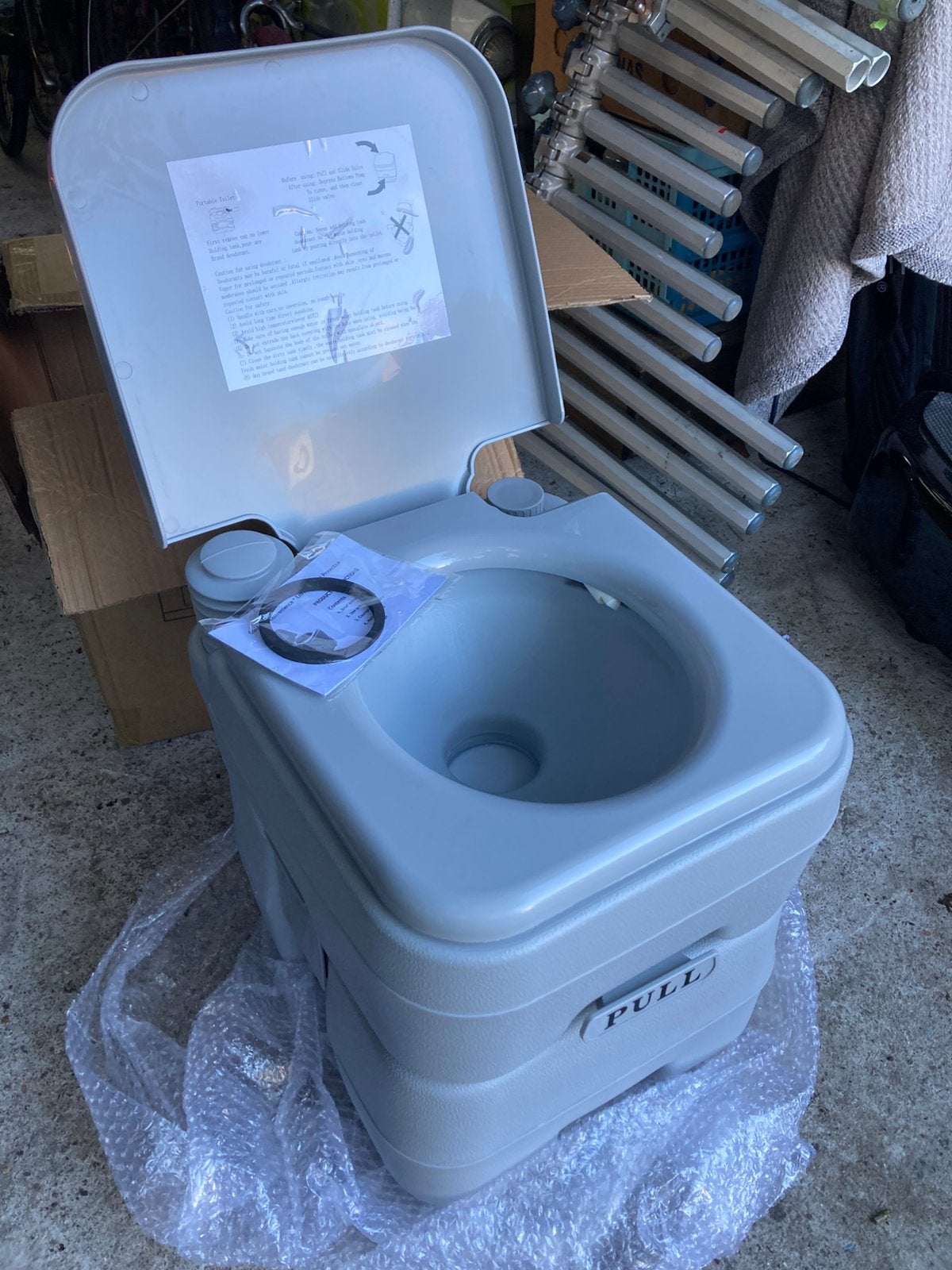 Nieuw toilet voor camper, Ophalen, Nieuw