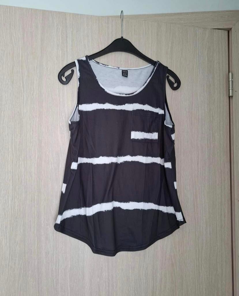 Topje Shein maat 38, Shein, Enlèvement ou Envoi, Comme neuf, Taille 38/40 (M)