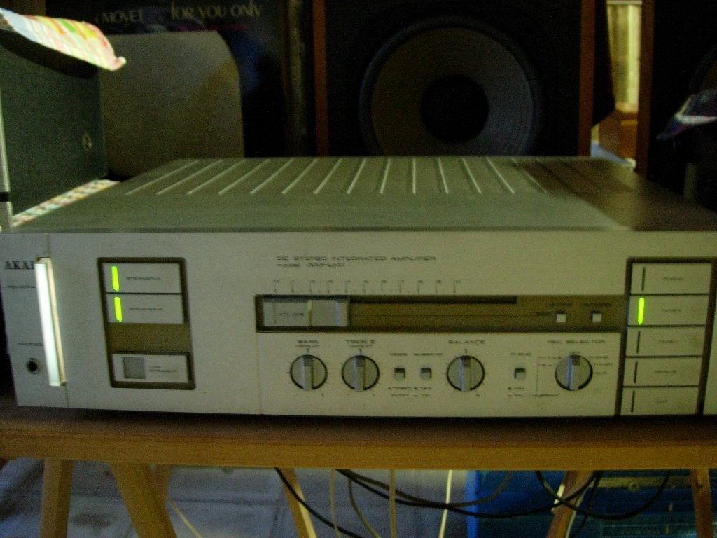 Akai AM-U41 2 x 55 W 8 OHM herziene versterker 1982-83, Audio, Tv en Foto, Ophalen, Refurbished, Stereo, 60 tot 120 watt