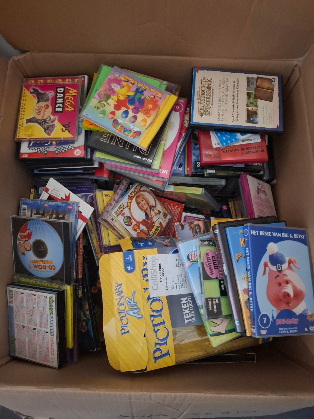 gratis,doos vol met cd en dvd van alle genre, Enlèvement