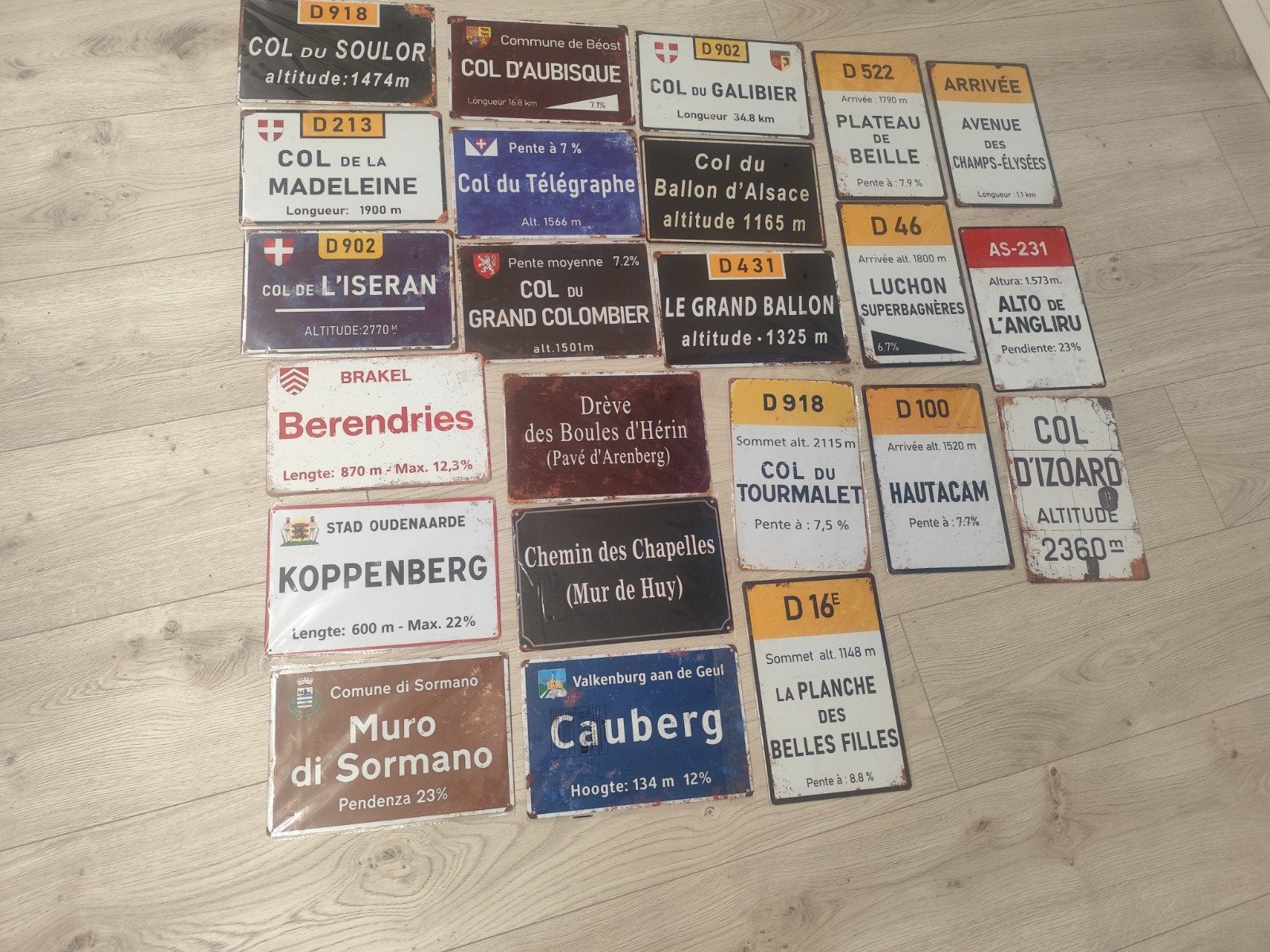 Plaques métalliques cyclisme neuves emballées.Envoi possible, Enlèvement ou Envoi, S