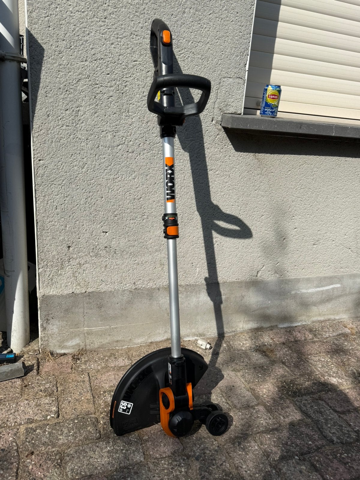 WORX 20V Accu Grastrimmer/Graskantsnijder, Tuin en Terras, Ophalen, Zo goed als nieuw, Accu