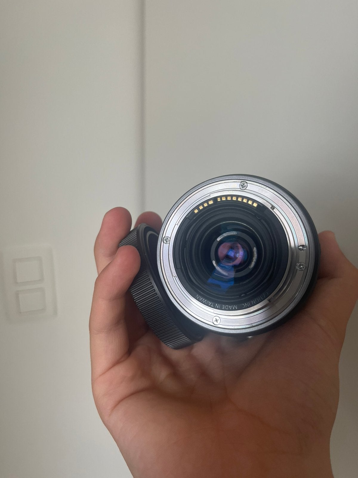 Canon eos rp lens rf 24-105, Audio, Tv en Foto, Ophalen, Zo goed als nieuw, Buitencamera
