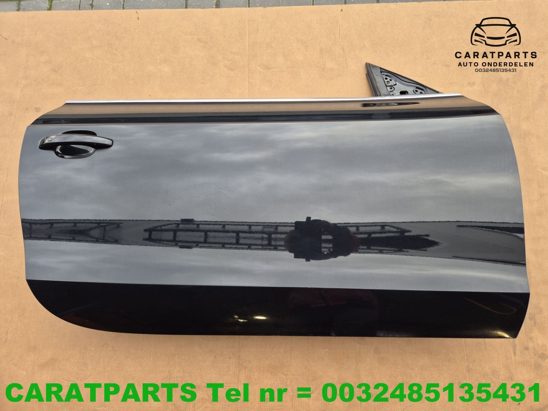 8T0831052C Audi S5 Coupe portier A5 Coupe deur RS5 LY9T, Autos : Pièces & Accessoires, AUDI AG, Auto-Union-Strasse 1
85045  Ingolstadt, DE