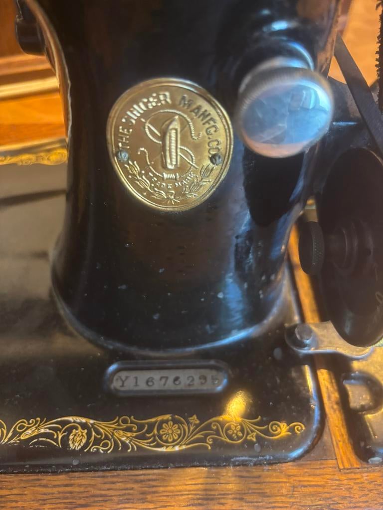 Machine a coudre singer vintage bon etat, Enlèvement