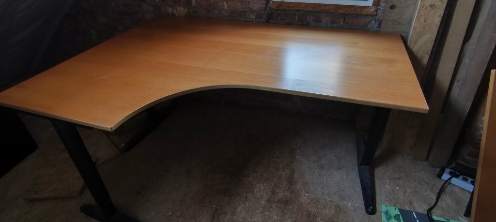 Oerdegelijk, ruim en stabiel hoekbureau IKEA Galant, 160 cm, IKEA, Réglable en hauteur, Enlèvement