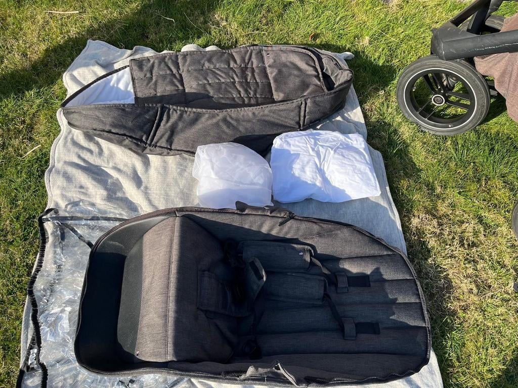 Kinderwagen Dubatti, Kinderen en Baby's, Gebruikt, Luchtbanden, Combiwagen, Ophalen