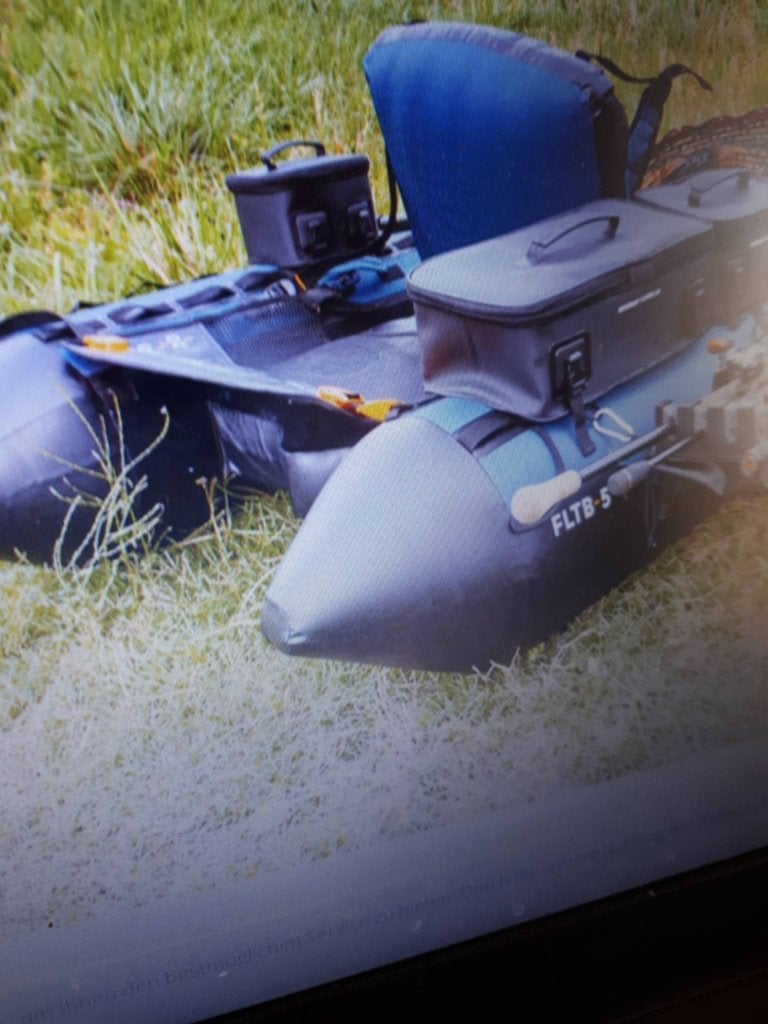 belly boat en playseat goedkoop, Watersport en Boten, Ophalen of Verzenden, Zo goed als nieuw, Complete set