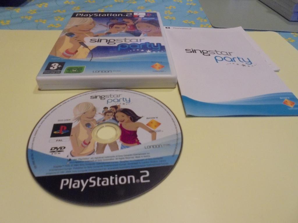 Playstation 2 Singstar Party (CIB), Consoles de jeu & Jeux vidéo, Jeux | Sony PlayStation 2, Musique, Utilisé, À partir de 3 ans