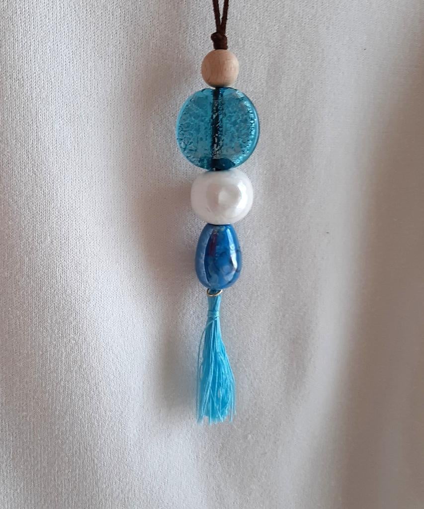 Te koop: Nieuw! Uniek, mooie blauwe ketting met dikke parels, Ophalen, Overige voorstellingen, Nieuw, Met parel