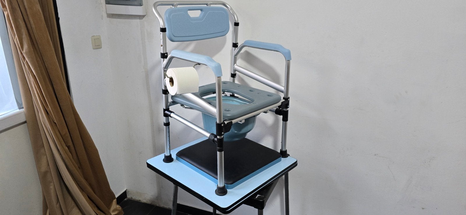 chaise de douche en aluminium réglable en hauteur neuve, Enlèvement ou Envoi