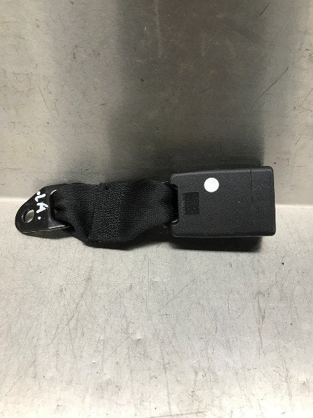 BOUCLE DE CEINTURE ARRIÈRE GAUCHE Suzuki Celerio (LF), Utilisé, Suzuki