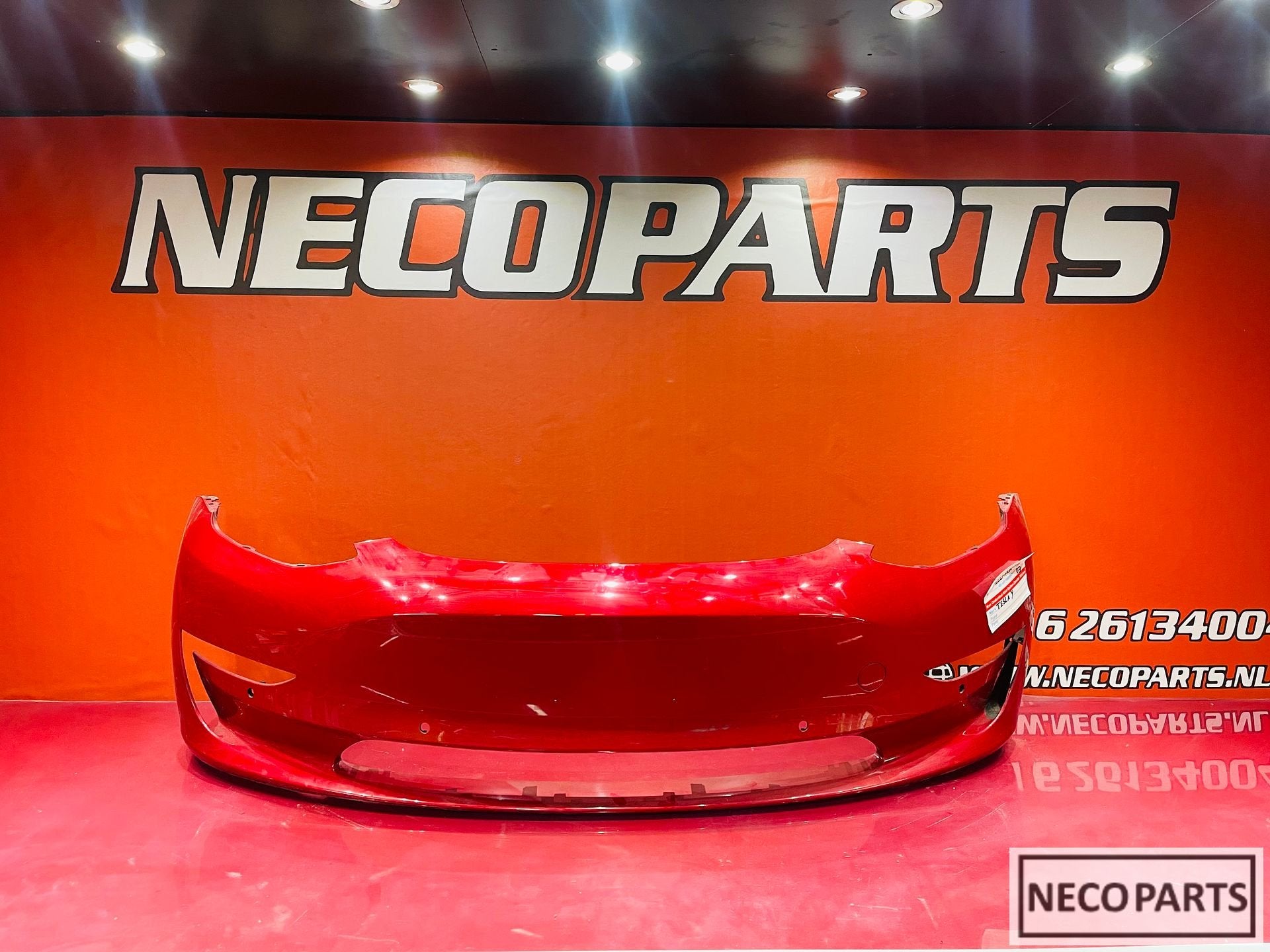 TESLA Y VOORBUMPER BUMPER ORIGINEEL, -, Garde-boue, Utilisé, Autres marques automobiles
