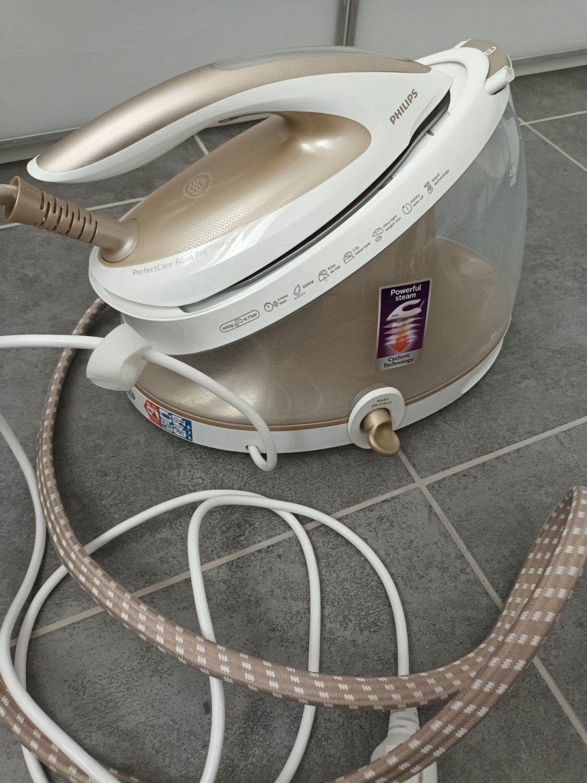 Stoomgenerator, Philips, Elektronische apparatuur, Strijkijzers en Strijkplanken, Ophalen, Zo goed als nieuw