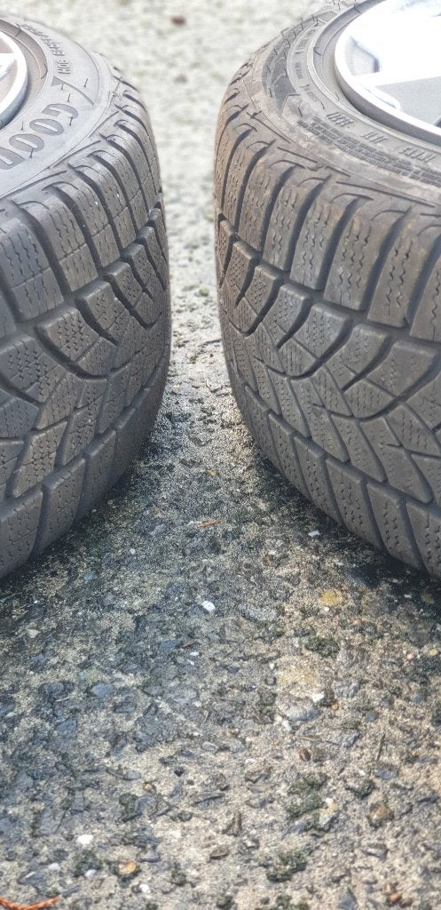 Goodyear 205/45 R18 winterkit + RIAL X12 2,7 mm, Ophalen, 18 inch, Gebruikt, Velg(en)