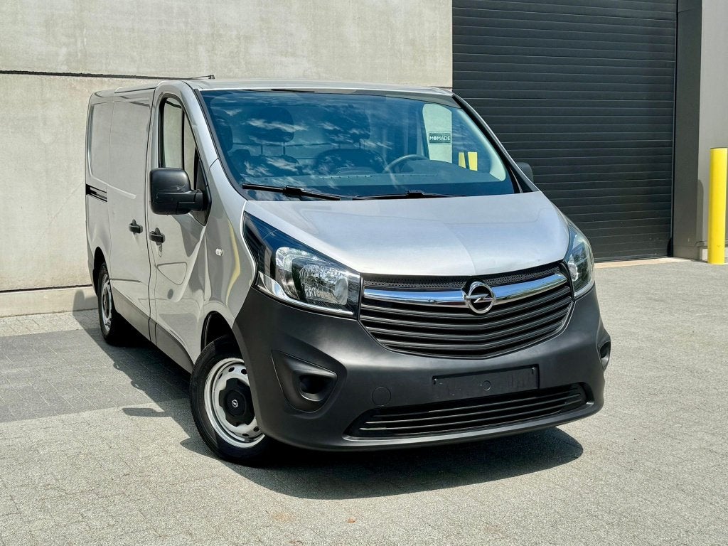 opel vivaro 1.6cdti L1H1 3plaats 136Dkm 2018 euro6B, Auto's, Voorwielaandrijving, 4 deurs, Stof, Vivaro