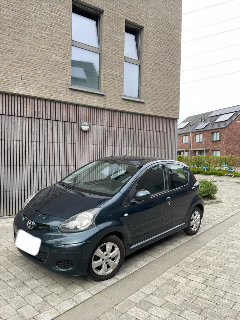 Toyota Aygo 1.0i Toronto essence 5 portes, Autos, Toyota, Achat, Entretenue par le concessionnaire, Particulier, Alarme