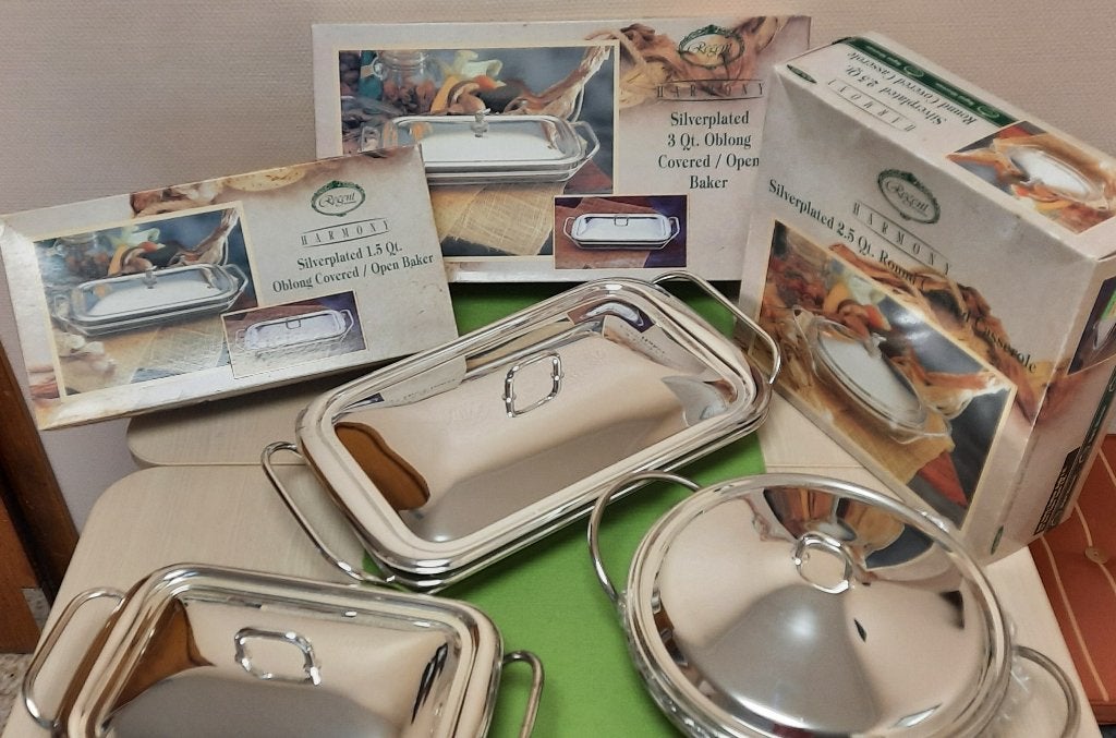 Schotelset met houders, Ophalen