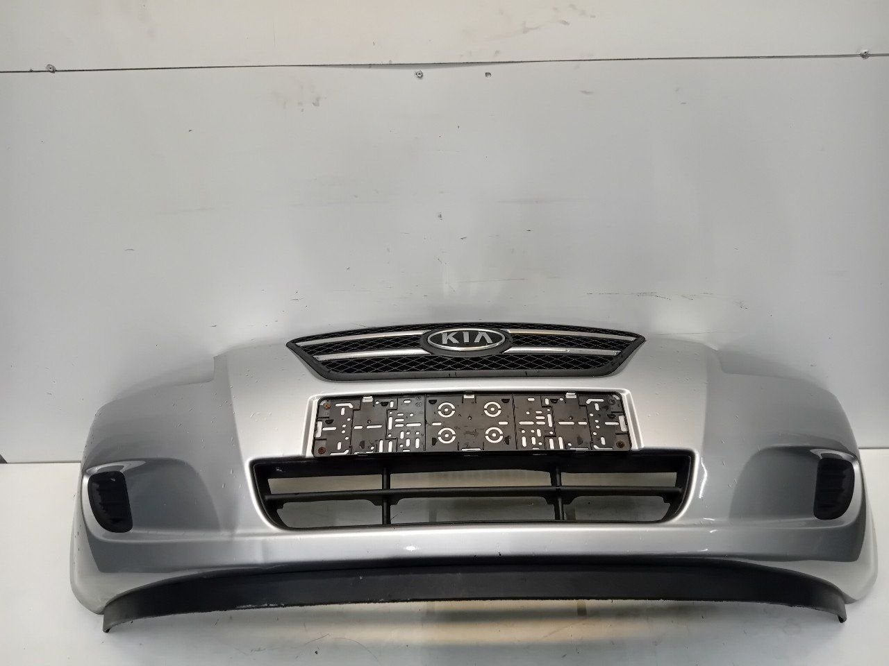 Bumper voor Kia Cee'd, Onderdelen@venauto.nl, Van der Ven Autorecycling B.V., Ettenseweg 76, 4706 PB Roosendaal, The Netherlands