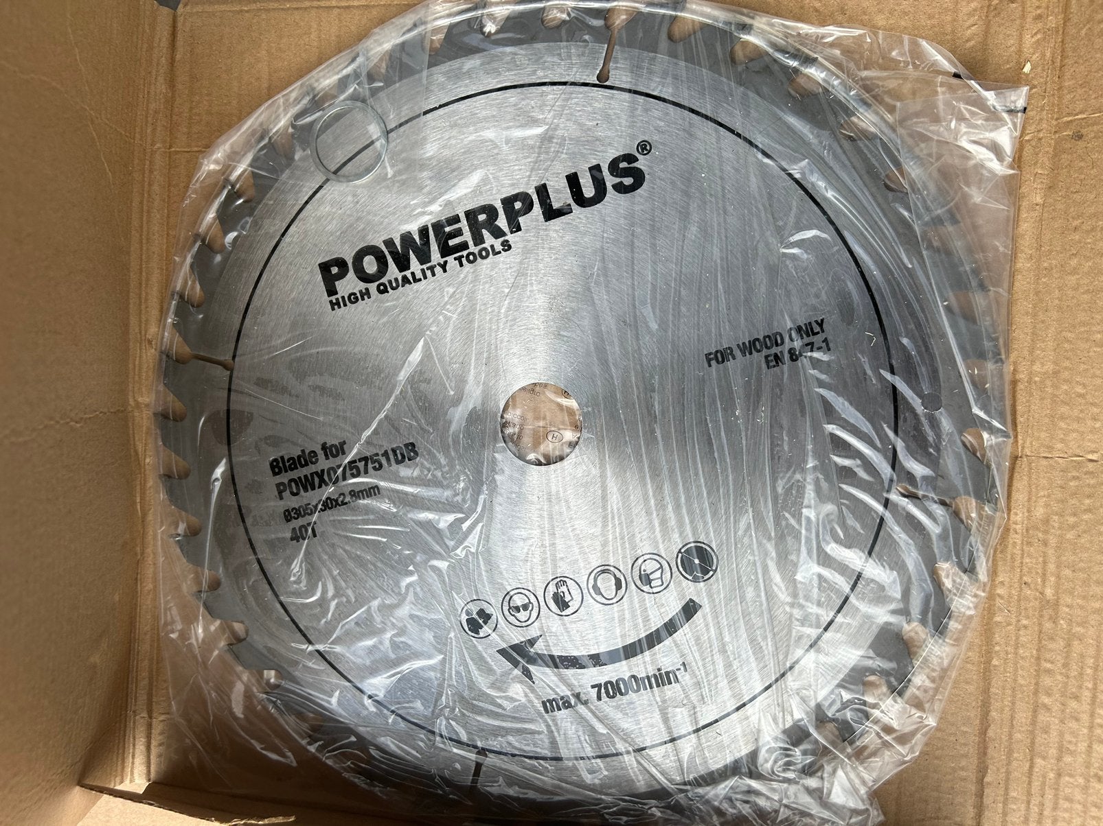 Nieuw Powerplus zaagblad 305 mm voor hout – 40 tanden, Bricolage & Construction, Enlèvement, Comme neuf