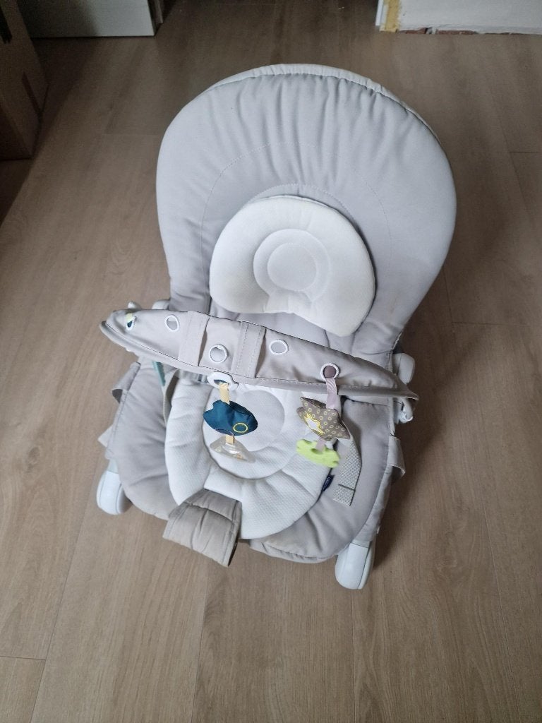 Chicco Wipstoel / Ligstoel Hoopla Stone, Enfants & Bébés, Comme neuf, Réglable, Chaise rebondissante, Enlèvement
