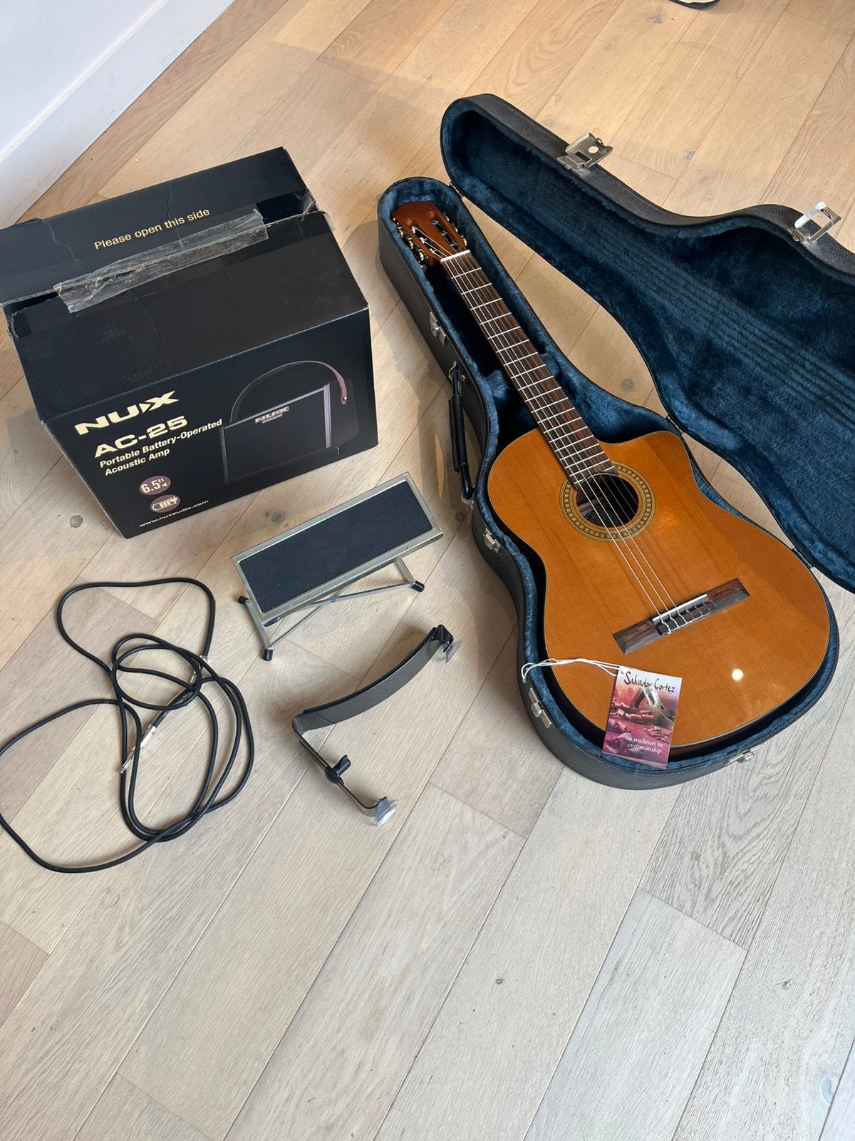 guitare + ampli (comme neuf)(2025), Musique & Instruments, Instruments à corde | Guitares | Acoustiques, Enlèvement, Comme neuf