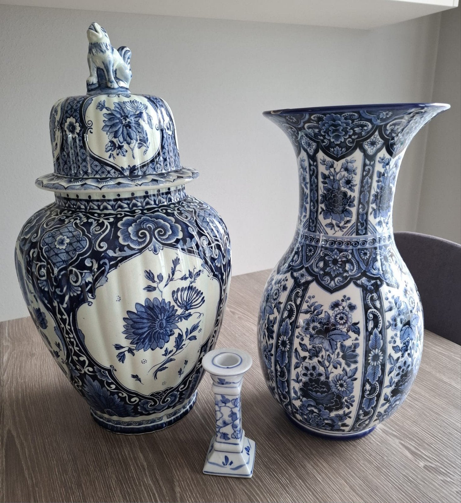 volledige set Delfs blauw, Enlèvement