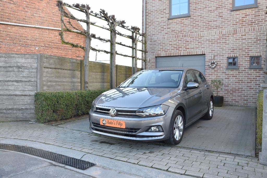 MAGNIFIQUE VOLKSWAGEN POLO AVEC 88 500 KM ! ! !, Argent ou Gris, Achat, Euro 6, Entreprise