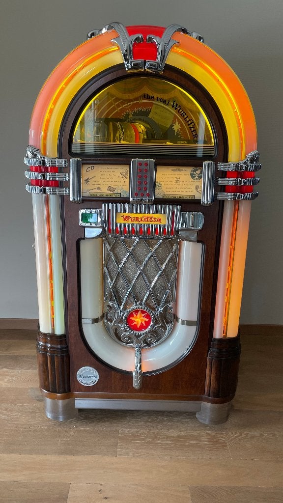 Wurlitzer 1015 omt 50 cd's jukebox, Verzamelen, Ophalen, Wurlitzer