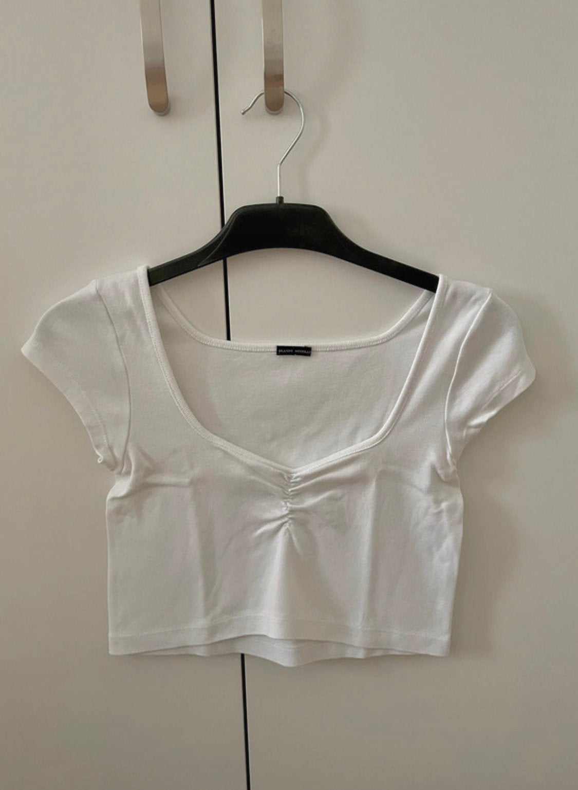 Witte crop top Brandy Melville, Vêtements | Femmes, Tops, Manches courtes, Comme neuf, Enlèvement, Taille 34 (XS) ou plus petite