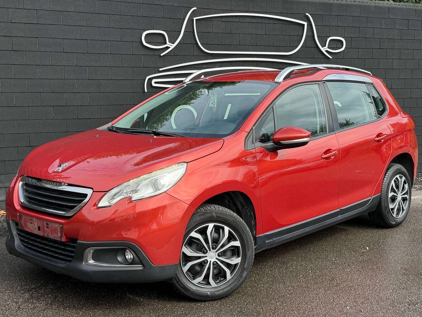 Peugeot 2008 1.6 e-HDi+NAVI+AIRCO+EURO 5B (bj 2014), Euro 5, Stof, Gebruikt, Zwart