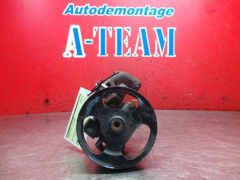 POMPE DE DIRECTION Mazda 3 Sport (BK) (01-2003/12-2009), Hitdorfer Straße 73
51371  Leverkusen, DE, Mazda, Utilisé, Info@mazda.de