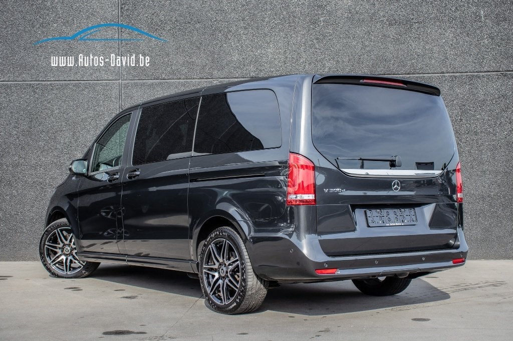 Mercedes-Benz V300d Combi AvantGarde Aut. Dubbel Cabine, Automaat, 2500 kg, Zwart, Leder