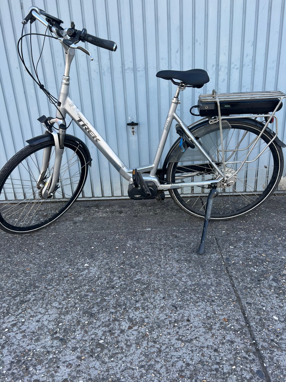 Trek à vélo électrique avec moteur central Shimano, Enlèvement, Comme neuf