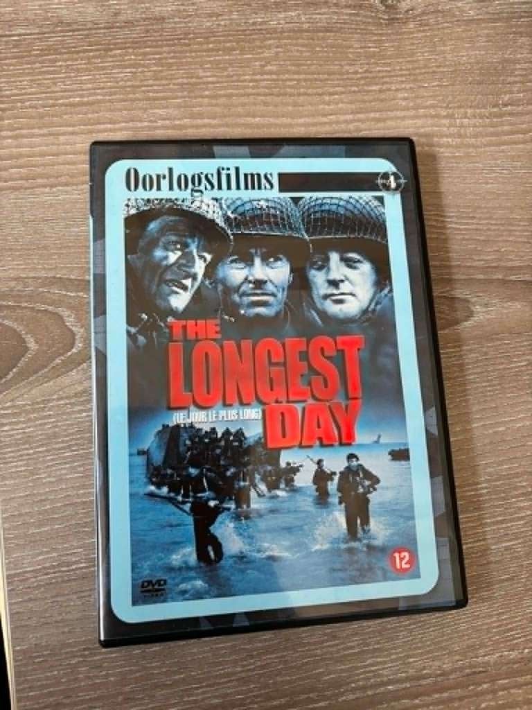 The longest day met John Wayne, Robert Mitchum. 2 euro., CD & DVD, DVD | Classiques, Enlèvement ou Envoi, Comme neuf, Autres genres