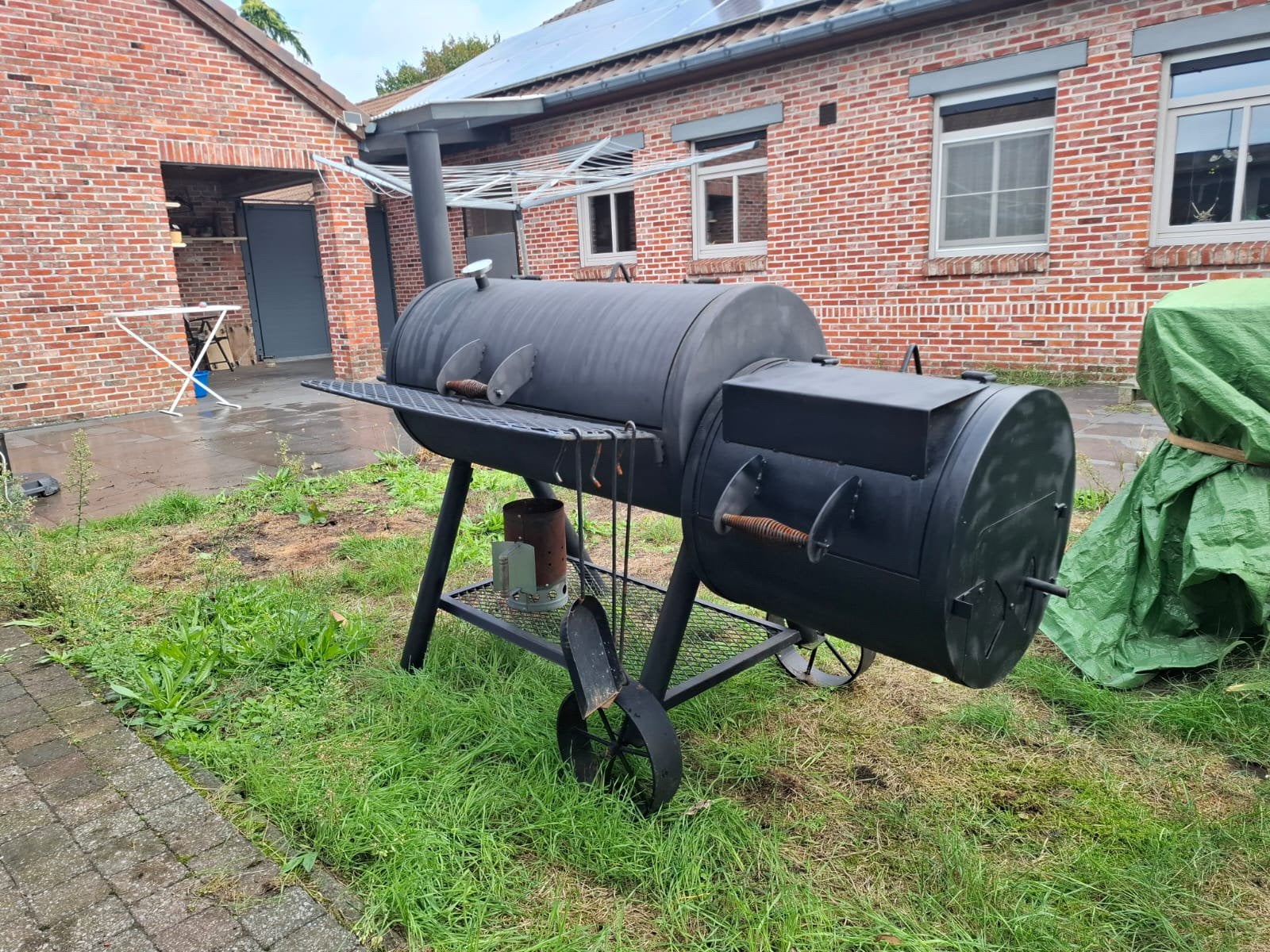 Off set bbq, Tuin en Terras, Ophalen, Gebruikt, Met accessoires