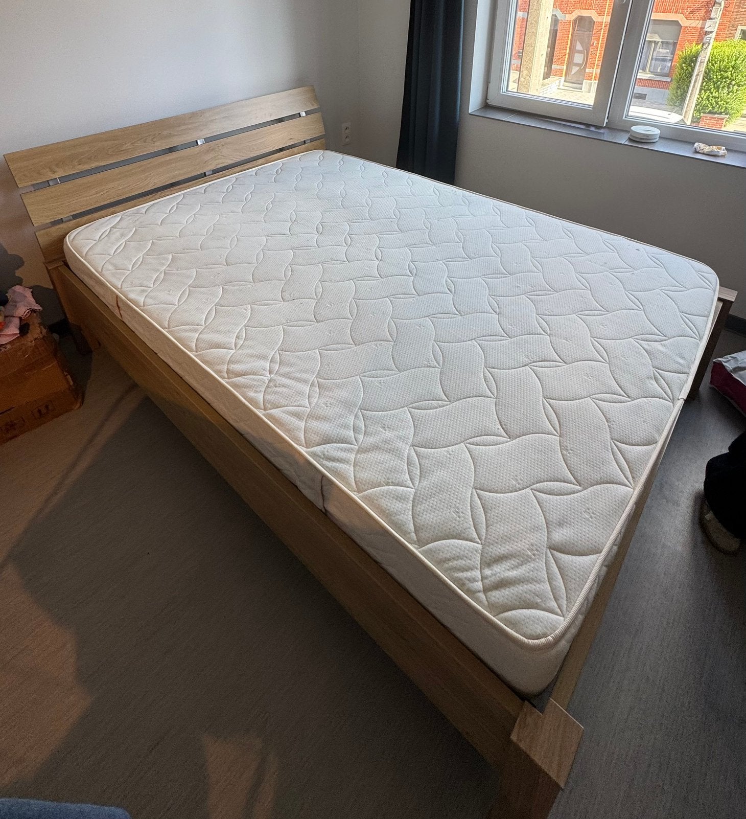 Lit 2 personnes, Matelas, 140 cm, Enlèvement, Utilisé