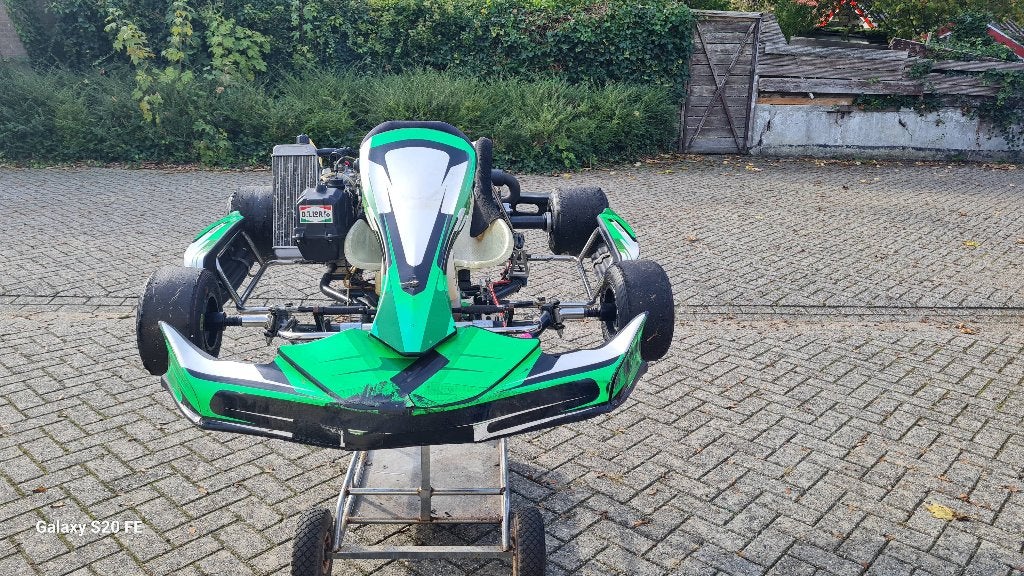 Te koop  Zeer mooie rotax max senior, Sport en Fitness, Ophalen, Zo goed als nieuw, Kart