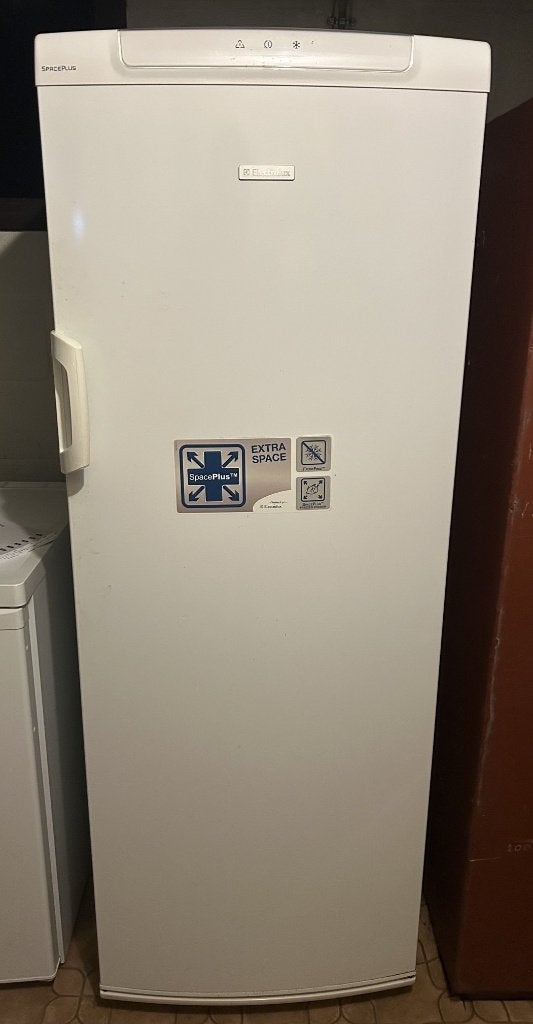Congélateur Electrolux SPACEPLUS 217 l, Electroménager, Enlèvement, Utilisé, Congélateur