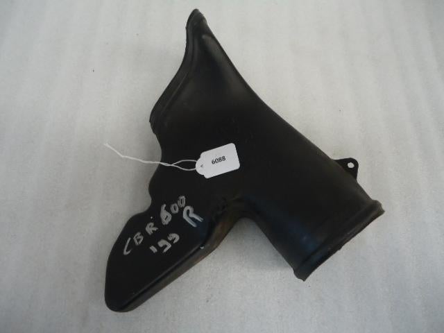 CBR600F 1999 - 2000 Honda Luchthapper D1-19385