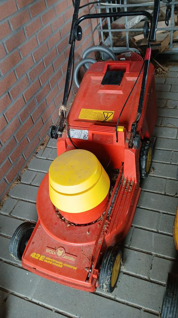 2 grasmachines, Ophalen, Cirkelmaaier, Gebruikt, Opvangbak