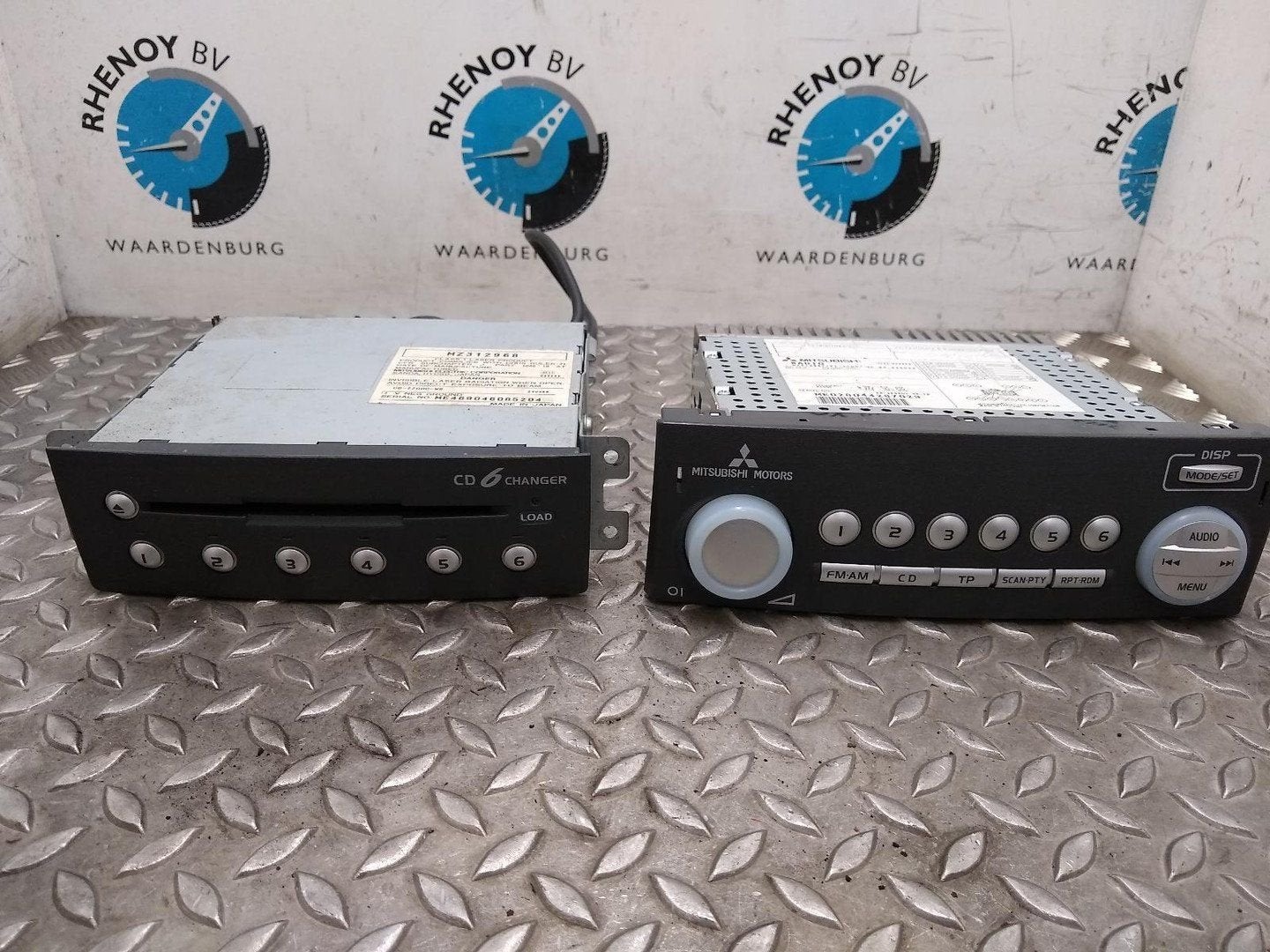 MITSUBISHI COLT 1.5 QS RADIO 2007, Ophalen of Verzenden, Gebruikt, ARN erkend