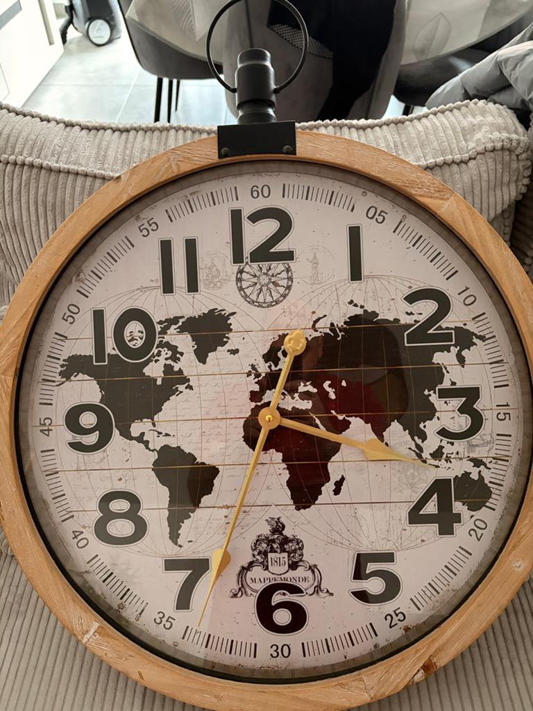 Horloge murale, Huis en Inrichting, Woonaccessoires | Klokken, Ophalen, Zo goed als nieuw, Analoog, Wandklok