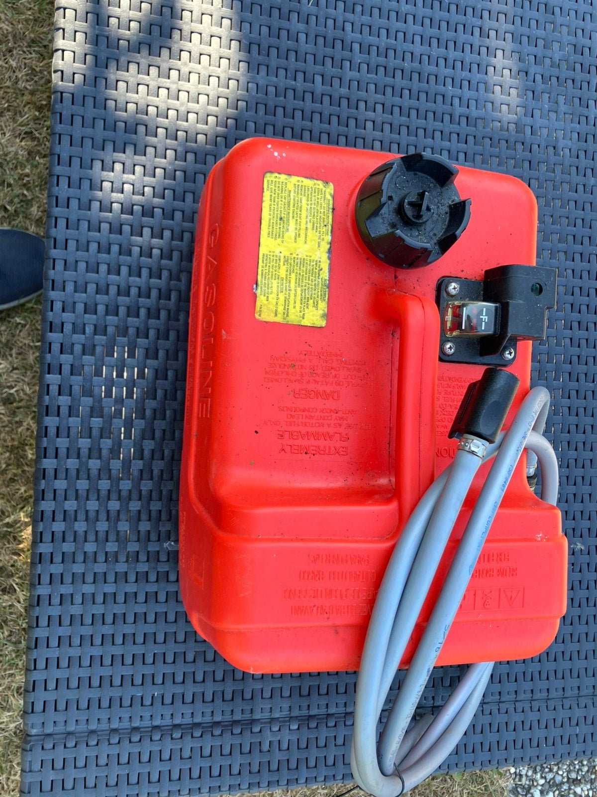 Quicksilver benzinetank 12 L., Watersport en Boten, Ophalen, Gebruikt, Motor en Techniek, Zeilboot of Motorboot