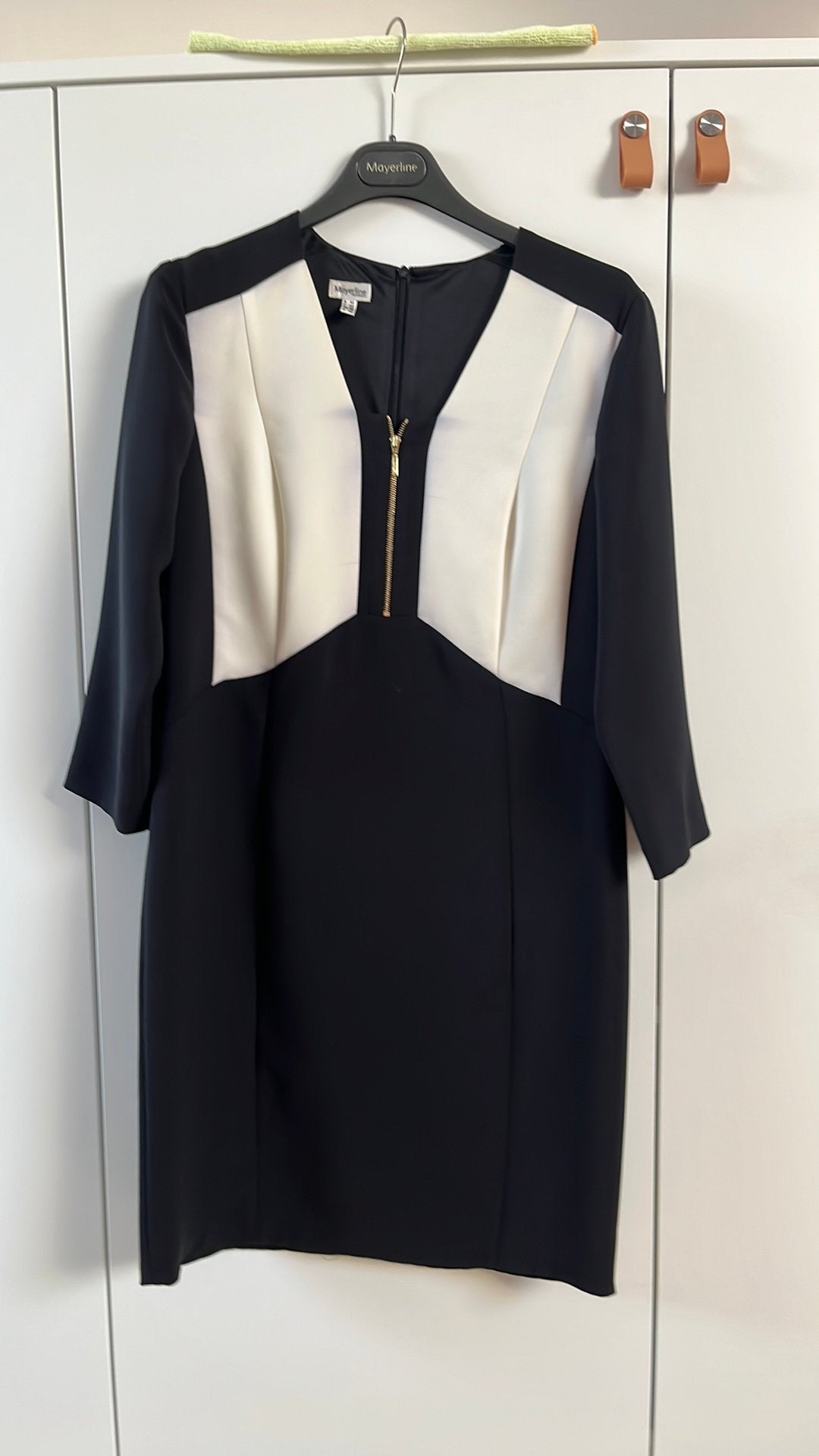 Zwart wit jurkje Mayerline maat 40 nieuw, Kleding | Dames, Jurken, Ophalen of Verzenden, Zo goed als nieuw, Maat 38/40 (M), Zwart