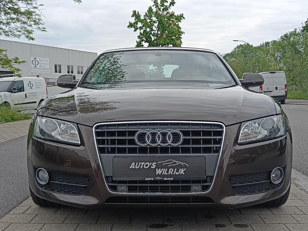 Audi A5 Carbrio 2.0 TDI/136 000 km, Autos, Audi, Euro 5, Beige, Entreprise, Cabriolet